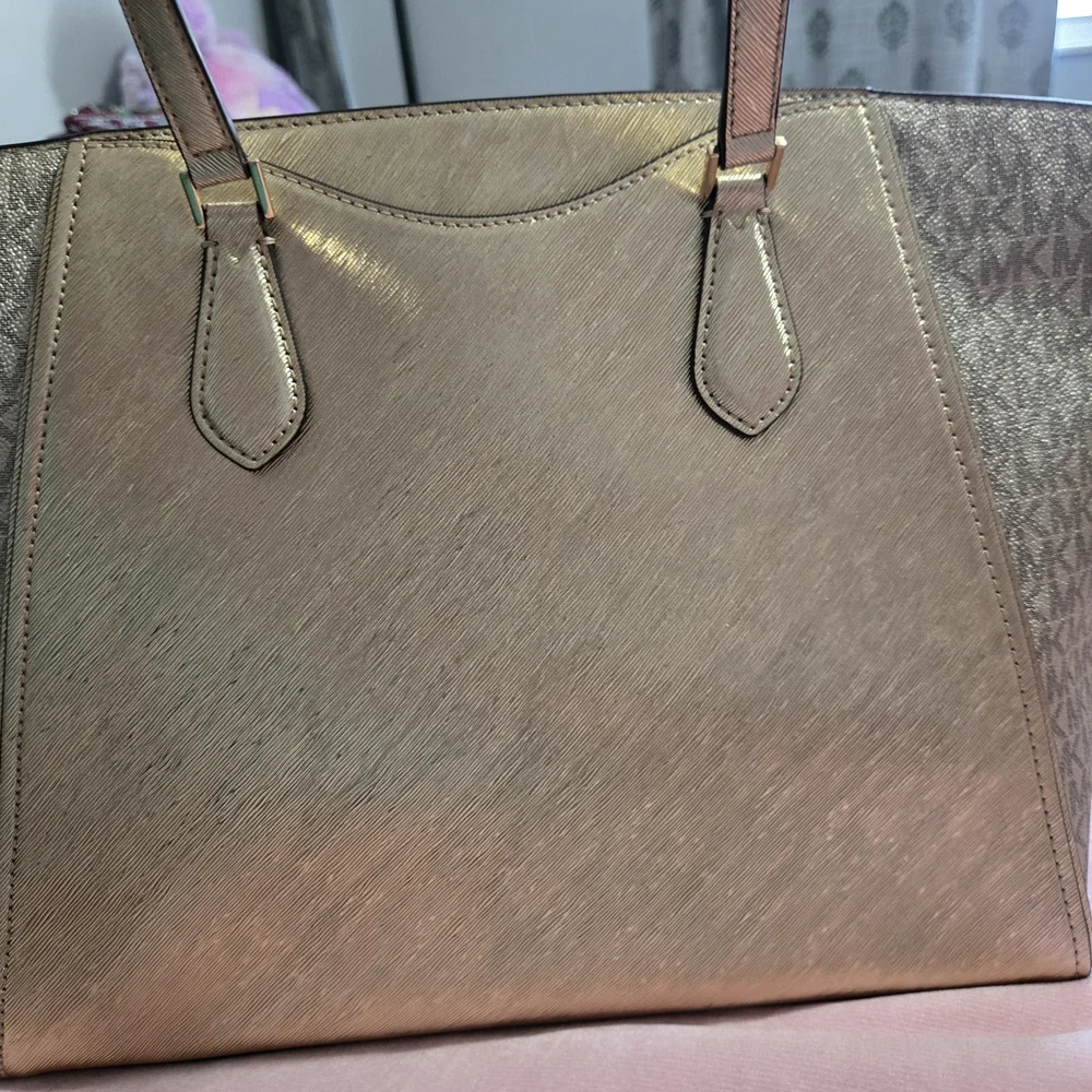 Michael Kors Gold Leather Bag